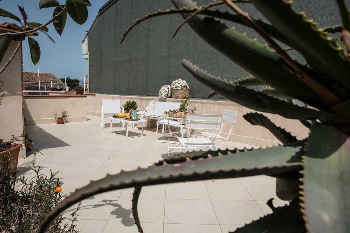 Terrazzo Siciliano Lejlighed Riposto Eksteriør billede