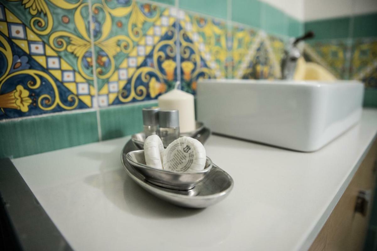 Terrazzo Siciliano Lejlighed Riposto Eksteriør billede